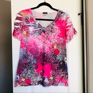 Women’s short sleeve tee